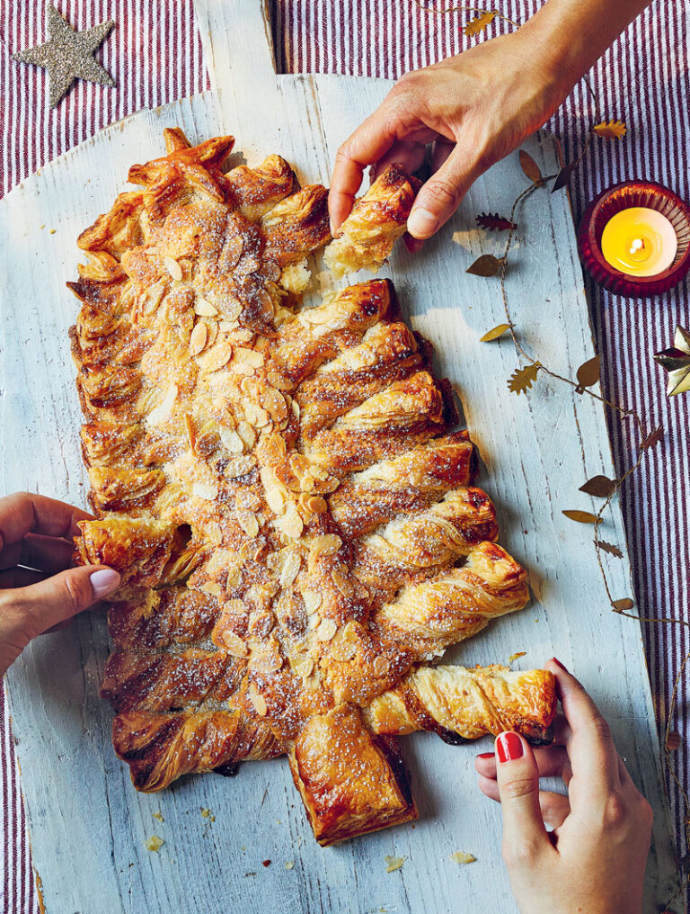 Caitlin Macdonald's almond croissant christmas tree
